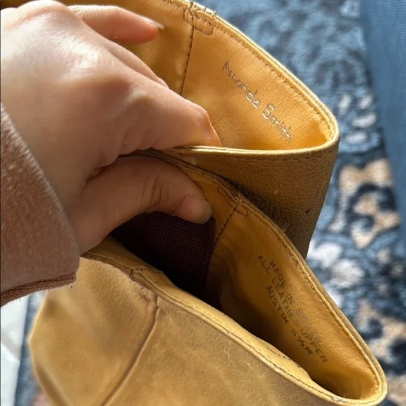 Amanda Smith Yellow Heeled Boots Sleek Design - Picture 2 of 5